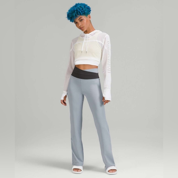 Lululemon Throwback Astro Pant in Chambray / Graphite Grey - Picture 3 of 9